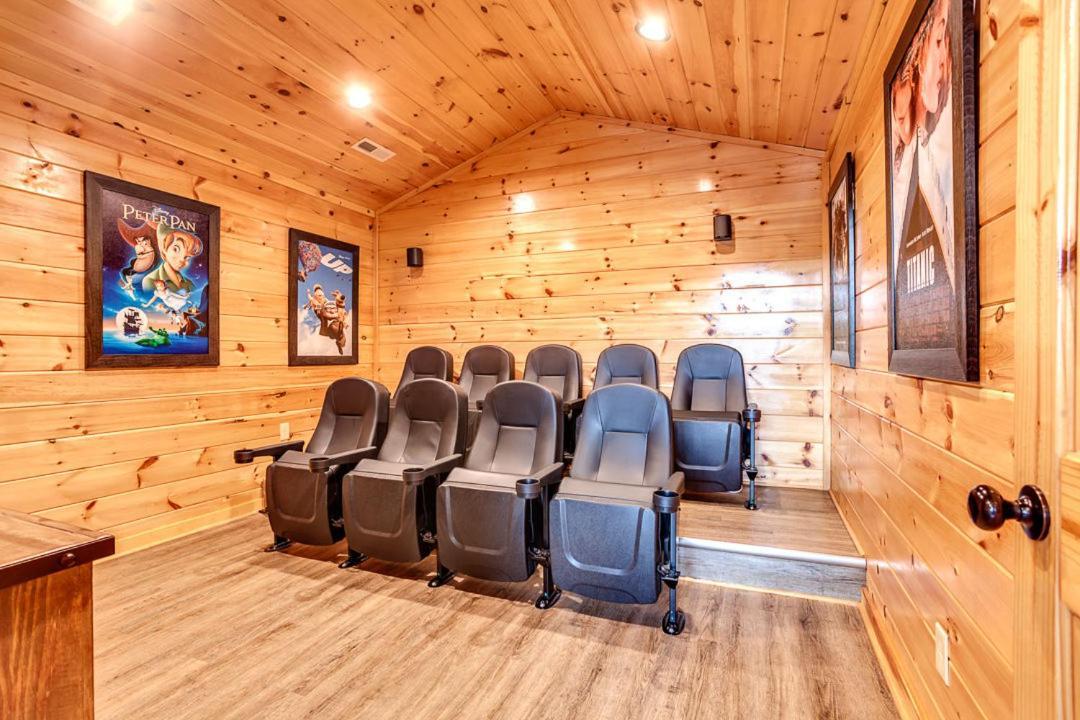 Gatlinburg Cabin With Private Hot Tub By Staycating Zewnętrze zdjęcie