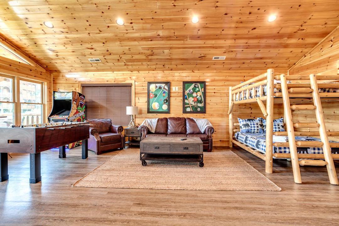 Gatlinburg Cabin With Private Hot Tub By Staycating Zewnętrze zdjęcie